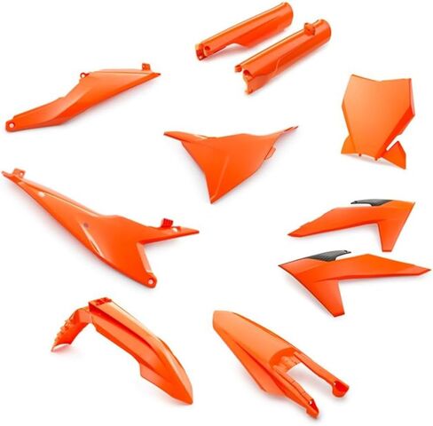 طقم هيكل الدراجة الترابية الأزرق الأصلي من KTM. تحتوي على جميع القطع البلاستيكية في صندوق واحد in Saudi Arabia