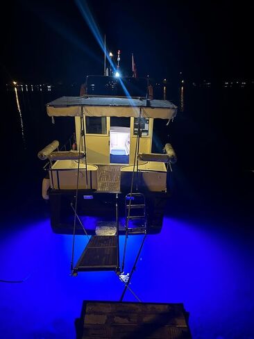 مصباح LED للقارب تحت الماء من توين باور IP68 4500lm 42LED أبيض 3030LED (أزرق-أزرق) in Kuwait
