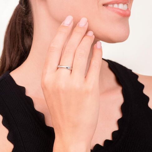 Amazon Essentials Cubic Zirconia Crossover Eternity Ring in Sterling Silver in Saudi Arabia