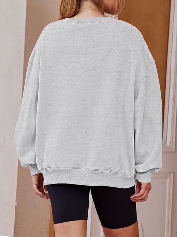 Lacozy Womens Oversized USA Graphic Sweatshirts Crewneck Long Sleeve Sweater Casual Fleece Tops Fall Outfits Winter Clothes in Saudi Arabia