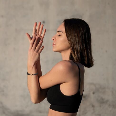 dcfywl731 الحصول على الشفاء العاجل أساور مضادة للقلق للنساء أساور الحجر الطبيعي للاسترخاء شفاء أساور كريستال أساور اليوغا لتخفيف التوتر تمتد أساور مطرز للنساء in Kuwait