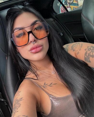Retro Oversized Aviator Sunglasses for Women Men Square Semi-Rimless Sun Glasses 70s Trendy Shades Pilot-style in Kuwait