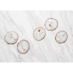 GemeShou 5pcs Acrylic Jewelry display tray, Retail earring risers for boutique store, white ring Holder for Photography Props【Resin-white 5pcs】