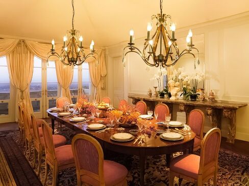 تركيبات إضاءة ثريا ذهبية مقاس 24 بوصة: ثريات حديثة لغرفة الطعام، 4 ثريات كريستال ذهبية فاتحة، تركيبات إضاءة لغرفة الطعام في المزرعة، للمدخل، جزيرة المطبخ، غرفة النوم، الدرج in Kuwait