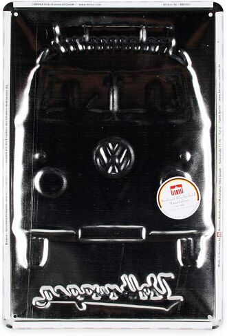 مجموعة BRISA VW - زخرفة كلاسيكية لعلامة Volkswagen Retro Tin مصنوعة من المعدن في تصميم حافلة T1 (سامبا / أحمر) in Kuwait
