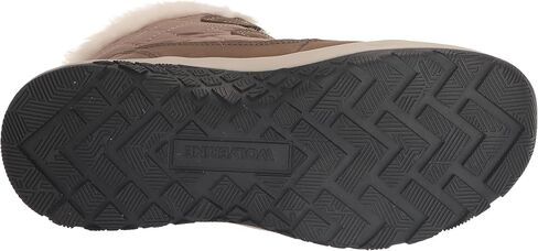 حذاء WOLVERINE الرجالي من Luton مبطن وعازل للماء متوسط ​​الثلج in Kuwait