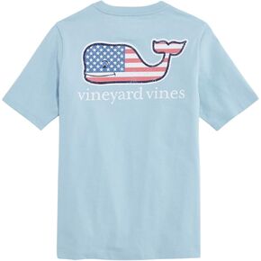 تيشيرت للأولاد بجيب على شكل علم الحوت وأكمام قصيرة من Vineyard Vines