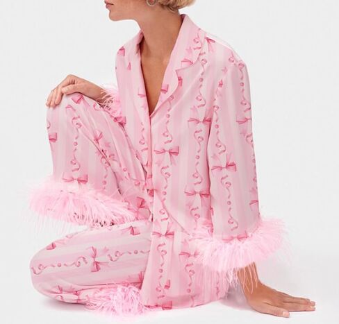 Women Feather Trim Holiday Pajamas Cute Bow Heart Satin Pjs Silk Long Sleeve Button Pajama Shirt Lounge Pants Sets in Kuwait
