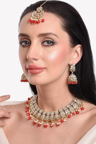 Efulgenz كريستال المختنق مجموعة المجوهرات الهندية فو كوندان اللؤلؤ كريستال حجر قلادة استرخى أقراط Maang Tikka رئيس سلسلة بوليوود الزفاف مجوهرات الزفاف للنساء in Saudi Arabia