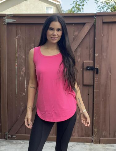 Zeagoo Womens Loose Fit Tank Tops Summer Scoop Neck Tops Casual Flowy Sleeveless Tunic Shirts 2025 in Saudi Arabia