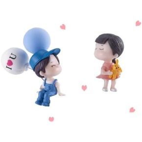 2 Pcs Car Dashboard Decoration, Lovely Kiss Couple Boys Girls Cute Ornaments with Balloons Car Dash Decorations, Small Auto Interior Display Decor Accessories, Gift for Women, Automotive Dashboards