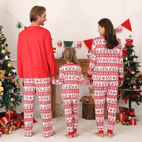 2 Pcs Christmas Pajamas for Family Couples Men Women Pajamas Matching Set Cute Xmas Striped Bear Cartoon Loungewear Set in Kuwait