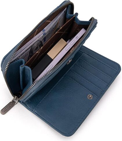 Wrangler Medium Tote Bag and Clutch Wallets for Women in Kuwait