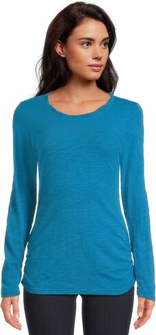 Women's Long Sleeve Twisted Scoop Neck Tee in Saudi Arabia