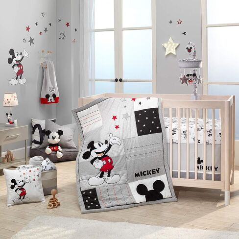 Lambs & Ivy Classic Snoopy 100% Cotton White/Black Fitted Baby Crib Sheet in Saudi Arabia