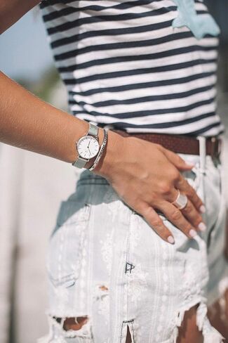 Daniel Wellington Petite Sterling Watch, Silver Mesh Bracelet in Kuwait