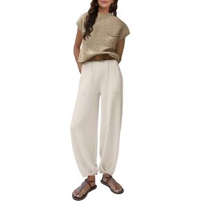 طقم سترة نسائي مكون من قطعتين من Lentta بلوفر محبوك وبنطلون عالي الخصر مع جيوب in Kuwait