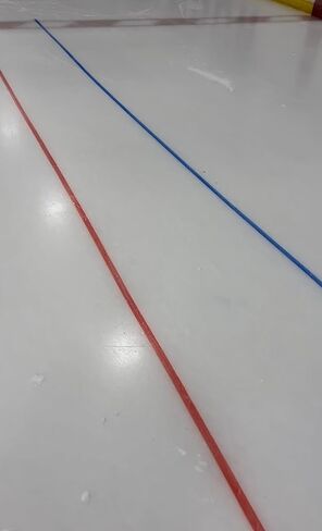 قلم الهوكي - أفضل قلم تحديد في العالم للكتابة على الجليد (أحمر) in Kuwait