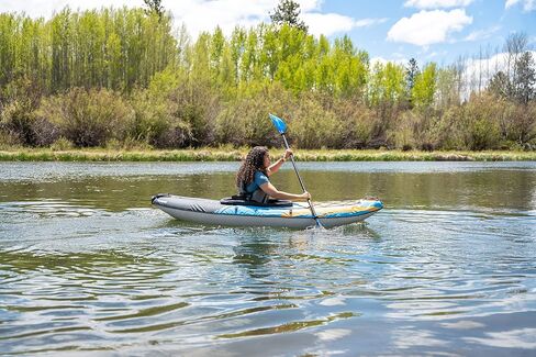 مجموعة Aquaglide Aquaglide Noyo 90 القابلة للنفخ - شخص واحد بجولة في قوارب الكاياك مع غطاء ومجداف ومقعد وحقيبة حمل ومضخة، متعددة الألوان in Kuwait