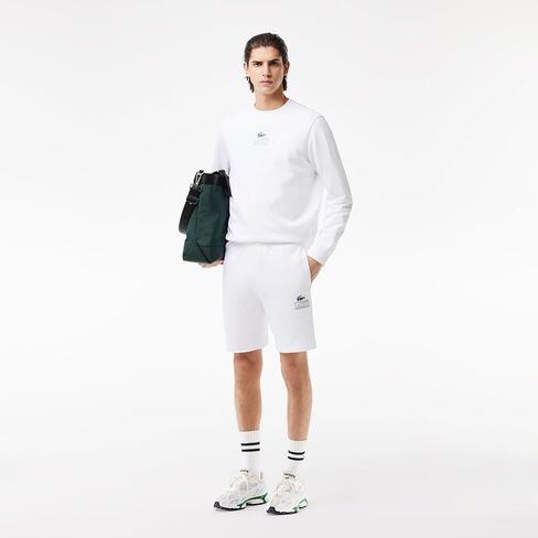 شورت Lacoste للرجال ذو مقاس عادي وخصر قابل للتعديل مع رسمة تمساح متوسطة بالقرب من الجزء السفلي من الساق in Saudi Arabia
