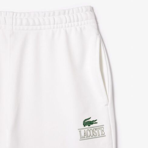 شورت Lacoste للرجال ذو مقاس عادي وخصر قابل للتعديل مع رسمة تمساح متوسطة بالقرب من الجزء السفلي من الساق in Saudi Arabia