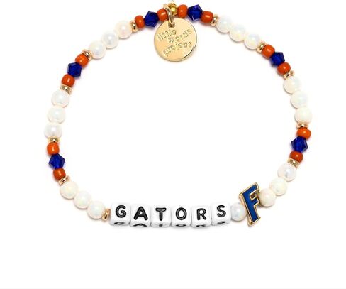 أساور الخرز من Gators® University of Florida® College (SM) - أساور قابلة للتمدد مصنوعة يدويًا مع سحر التمساح المصبوب خصيصًا، وعلامة تعريف اللطف القابلة للتتبع - أظهر فخرك بـ UFL مع ملحقات Florida Gators in Saudi Arabia