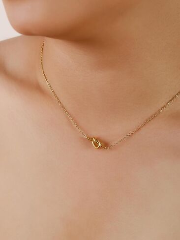 To My Aunt Necklace Gifts, Best Aunt Ever Necklace Jewelry Sentimental Gifts for Aunt Auntie in Saudi Arabia