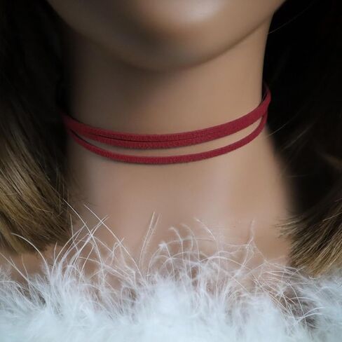 Choker Set 3 PCS Necklace Gothic Choker Heart Charm Velvet Gothic Classical Collars in Saudi Arabia