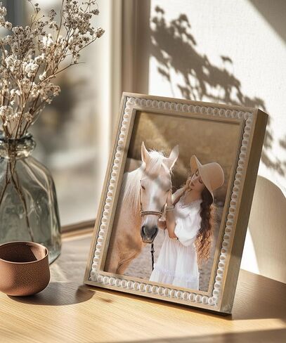 SUMGAR 5x7 إطار الصورة 7x5 إطار الصورة الخشب الأبيض مزرعة بوهو الحائط عرض رث أنيقة لمكتب عيد ميلاد صديق الهدايا لعيد الميلاد مع حبات الصنوبر المتعثرة الزخرفية in Kuwait