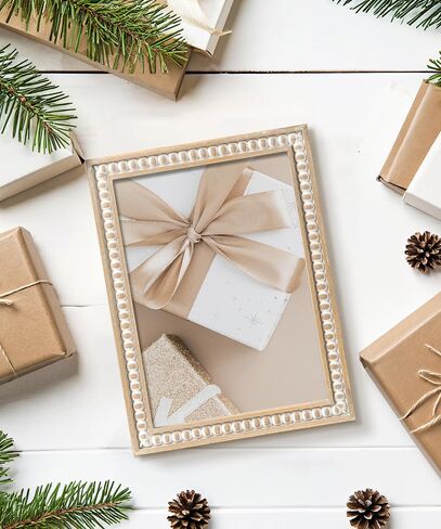SUMGAR 5x7 إطار الصورة 7x5 إطار الصورة الخشب الأبيض مزرعة بوهو الحائط عرض رث أنيقة لمكتب عيد ميلاد صديق الهدايا لعيد الميلاد مع حبات الصنوبر المتعثرة الزخرفية in Kuwait