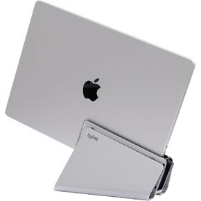 حامل الكمبيوتر المحمول الرأسي TiltSnap لجهاز MacBook، اتصال Thunderbolt4 USB-C التلقائي، اتصال سلس بقاعدة الإرساء أو الشاشة، 40 جيجابت في الثانية، 100 واط PD (فضي، MacBook Pro 16 بوصة (M1/M2/M3)) in Kuwait