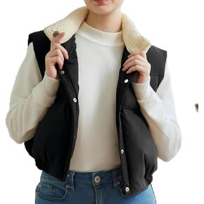 Womens Cropped Puffer Vest Button Sleeveless Light Jacket Stand Collar Essentials Gilet with Pockets