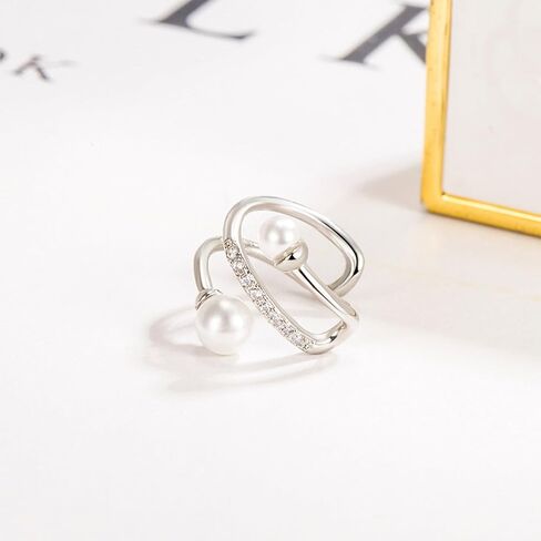 Ear Cuffs Non Piercing Chunky Ear Cuff Earrings for Women Trendy Stuff Gold Fake Earrings Non Pierced Clip on Cartilage Earring Set Jewelry Stocking Stuffers for Women in Saudi Arabia