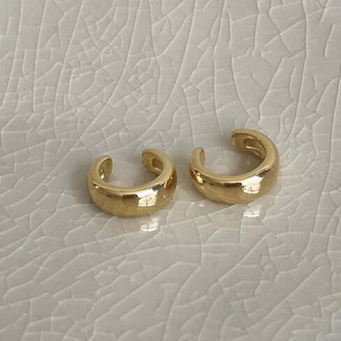 Ear Cuffs Non Piercing Chunky Ear Cuff Earrings for Women Trendy Stuff Gold Fake Earrings Non Pierced Clip on Cartilage Earring Set Jewelry Stocking Stuffers for Women in Saudi Arabia