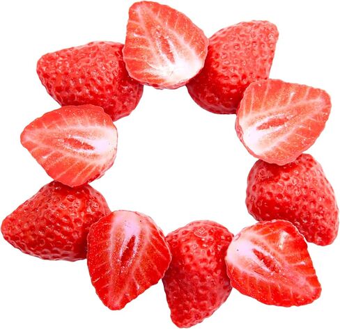 10 قطع من مكعبات الفراولة الاصطناعية، ديكورات نصف فراولة بلاستيكية مزيفة نابضة بالحياة لحفلات المطبخ المنزلي in Kuwait
