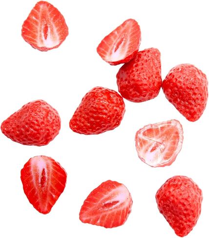 10 قطع من مكعبات الفراولة الاصطناعية، ديكورات نصف فراولة بلاستيكية مزيفة نابضة بالحياة لحفلات المطبخ المنزلي in Kuwait