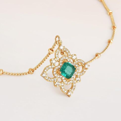 Fettero Layered Gold Necklaces for Women Dainty Necklace 14K Gold Plated Layered Necklaces Trendy Charm Floral Clover Pendant Necklace Stack Neckalce Jewelry Set for Engagement Birthday in Kuwait