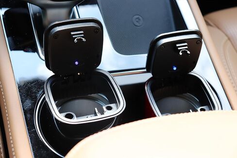 Elegant Car Ashtray with Cleaning Brush and LED Light - Keep Your Car Clean and Smoke-Free,Fits Most Car Cup Holders (Black) in Saudi Arabia