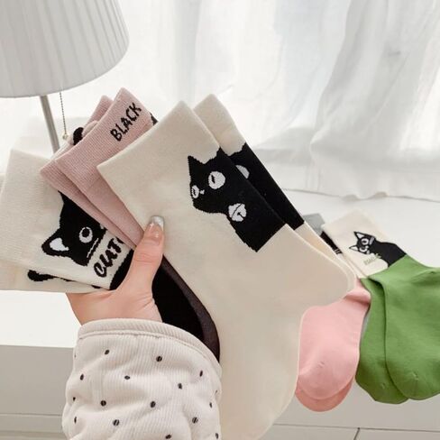 5 Pairs Womens Socks Cute Socks Funny socks for women Casual Cozy Socks Vintage Crew Socks Gift for Women in Saudi Arabia