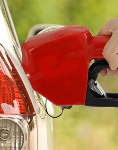QWORK 3/4" NPT Automatic Shut-Off Fuel Nozzle, Portable Diesel Fuel Gasoline Kerosene Nozzle,Three Notch Hold Open Clip With Filter 13/16"Spout Max Flow Rate 16 GPM, Red in Saudi Arabia