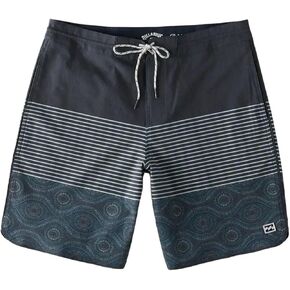 Billabong Men's Standard 73 Lo Tide Scallop Boardshort, Indigo