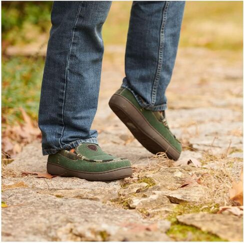 ARIAT Men's Indoor & Outdoor Rubber Bottom Lost Lake Moccasin Slippers in Saudi Arabia