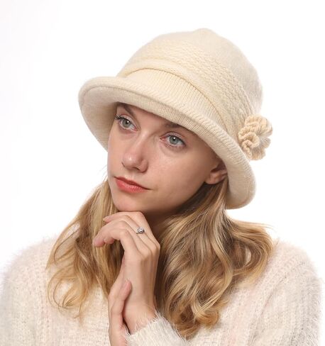 قبعة نسائية شتوية من الصوف المحبوك، قبعة دلو الكنيسة العتيقة، قبعة دافئة من اللباد in Kuwait