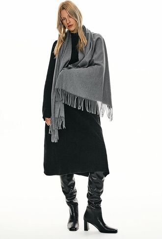 Women's Winter Warm Long Scarf Cashmere Feel Soft Shawls and Wraps Classic Solid Color Fall Blanket Scarves in Saudi Arabia