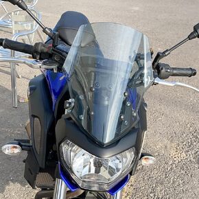 Motorcycle Windshield Deflector for Yamaha MT07 FZ07 MT FZ 07 2018 2019 2020 Windscreen Flyscreen Front Wind Screen Visor with Mounting Bracket, Dark Smoke