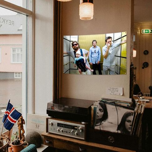 الفيلم الكلاسيكي رجل طفل مخلفات العلم متعة المفروشات 3x5FT غرفة نوم رجل الكهف غرفة المعيشة دراسة الديكور in Saudi Arabia