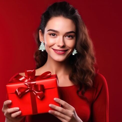 MUYAN Sparkling Christmas Dangle Earrings for Women Holiday Tree Earrings Festive Gift Christmas Jewelry Gift in Kuwait