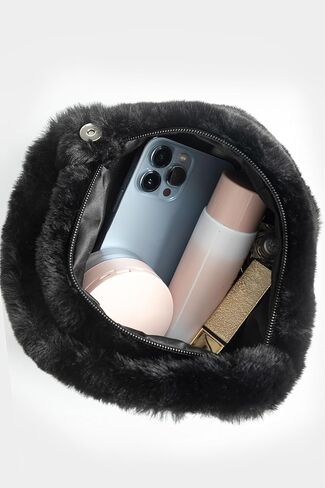 BABEYOND Women's Faux Fur Shawl Party Faux Fur Collar Fur Wraps for Winter Bridal Wedding - Faux Fur Purse Wristlet Clutch Purse Bags Soft Triangle Handbag in Kuwait