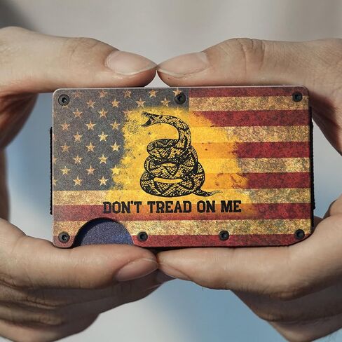 محفظة Dont Tread On Me Gadsden ذات العلم الأمريكي البسيط للرجال - حامل بطاقة الائتمان من الألومنيوم وجيب أمامي ومشبك نقود نحيف وإكسسوارات هدايا للرجال 2A باتريوت in Saudi Arabia