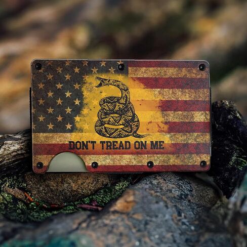 محفظة Dont Tread On Me Gadsden ذات العلم الأمريكي البسيط للرجال - حامل بطاقة الائتمان من الألومنيوم وجيب أمامي ومشبك نقود نحيف وإكسسوارات هدايا للرجال 2A باتريوت in Saudi Arabia